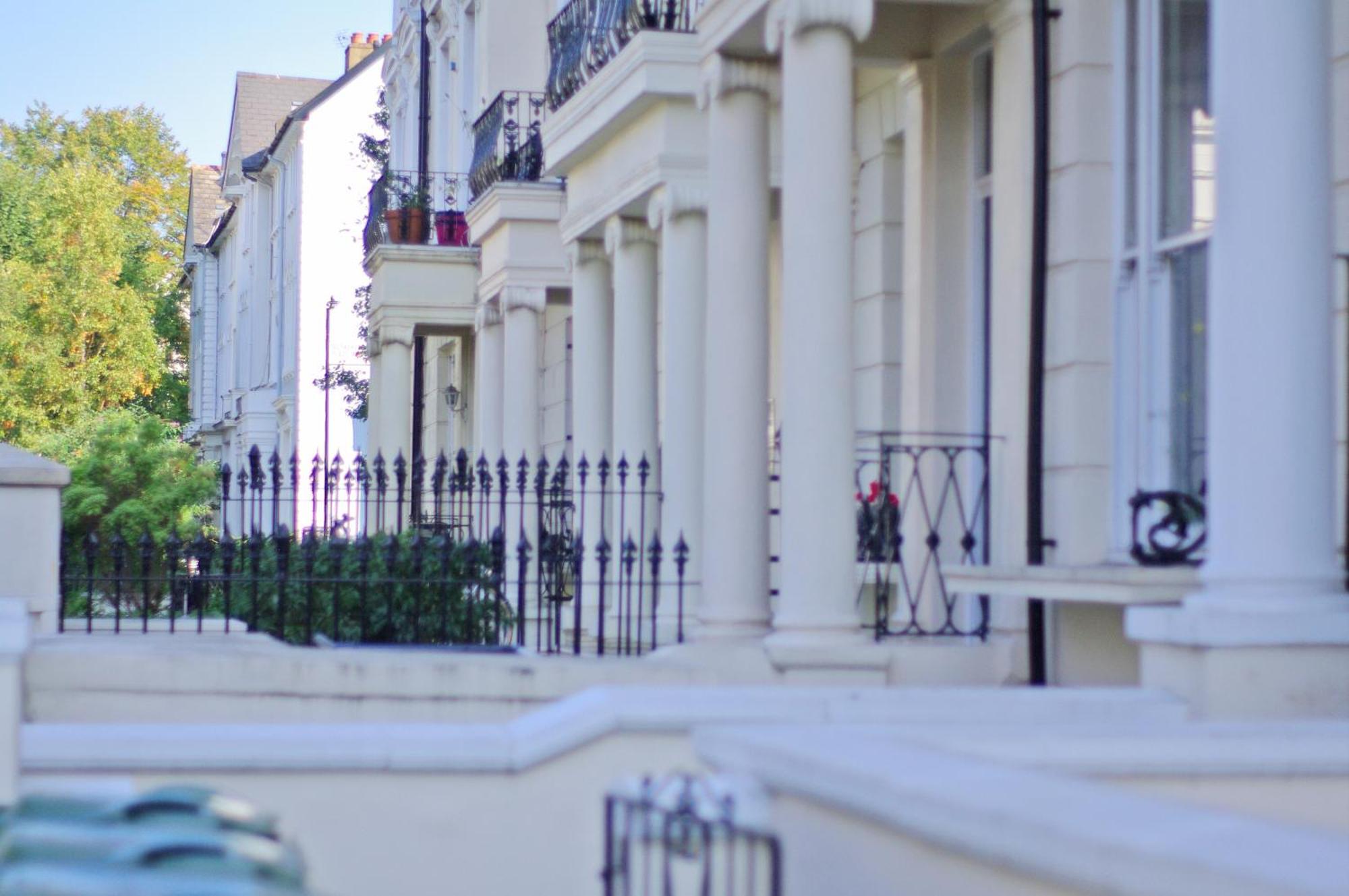 Notting Hill Light & Airy Londra